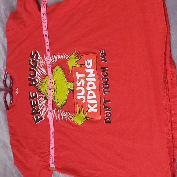 The Grinch Free Hugs, Just Kidding, Don't Touch Me tshirt - Picture 4 of 5